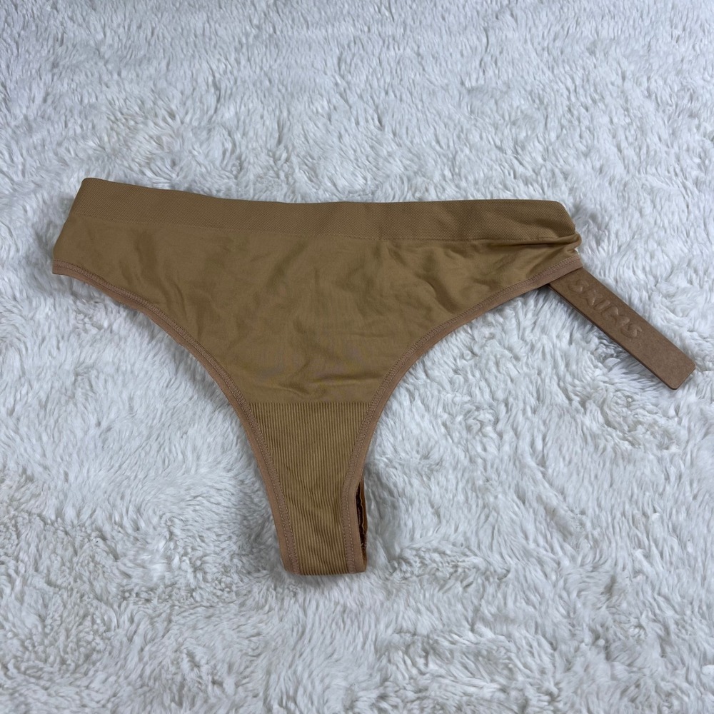 Skims Soft Smoothing Seamless Thong Ochre Tan PN-THG-9346 Womens Size XS NEW